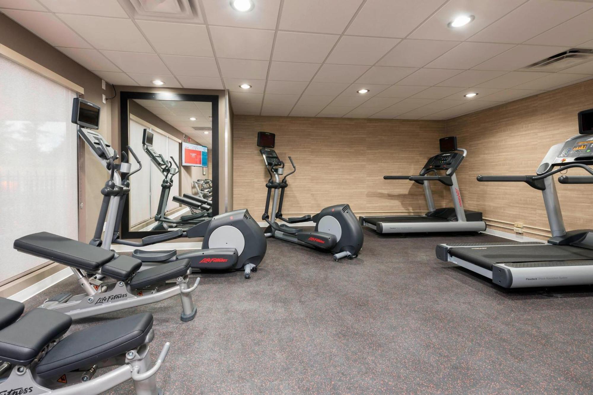 Towneplace Suites By Marriott Ontario-Mansfield Eksteriør bilde